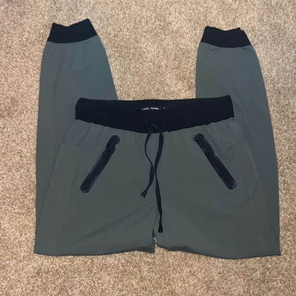 Blanc Noir Joggers